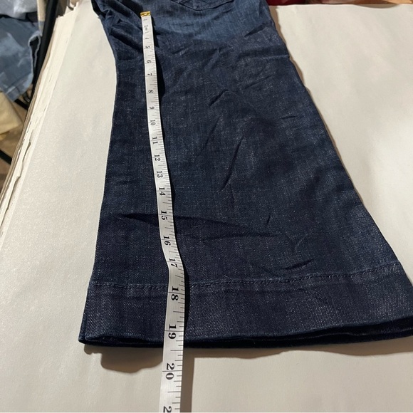 7 FOR ALL MANKIND ~ Lot of Two Pairs Dojo Crop Jeans Medium and Dark Wash - Picture 16 of 16